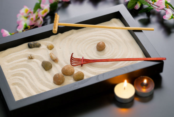 Ideas para hacer un jardín zen en tu escritorio