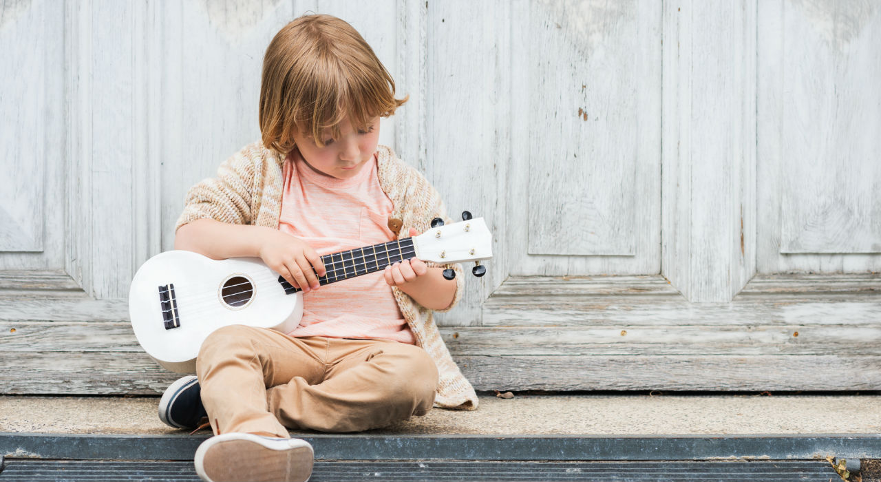 Instrumentos musicales caseros para niños
