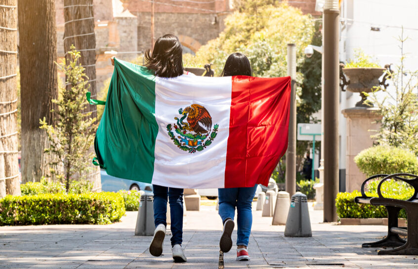 ¿Cuántas banderas ha tenido México a lo largo de su historia?