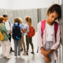 ¿Cómo identificar el abuso escolar?